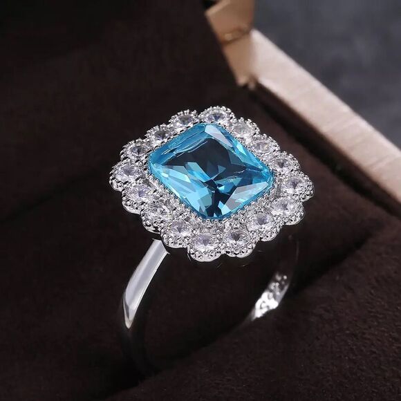 💎A092💎 GORGEOUS STERLING SILVER VINTAGE CZ AQUA BLUE DIAMOND RING - Picture 5 of 9